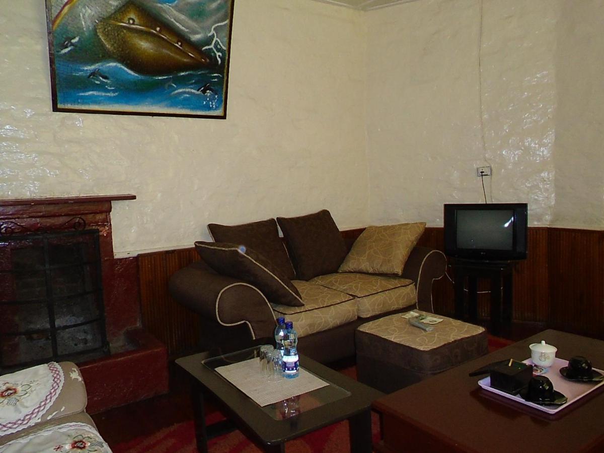 Nyahururu Thomsons Falls Lodge מראה חיצוני תמונה